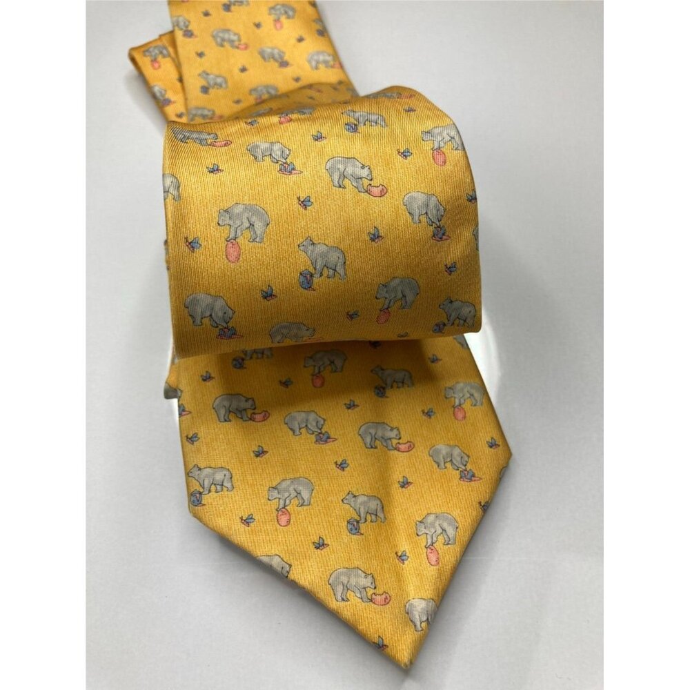 Thomas Pink ***Yellow with Polar Bears*** 100% Silk Tie